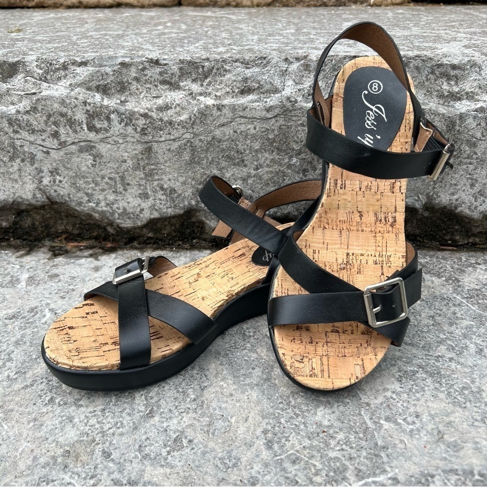 Jess 'Up Women's Size 8 Black Sandals | Never Worn | 2-Inch Heels - Picture 2 of 7